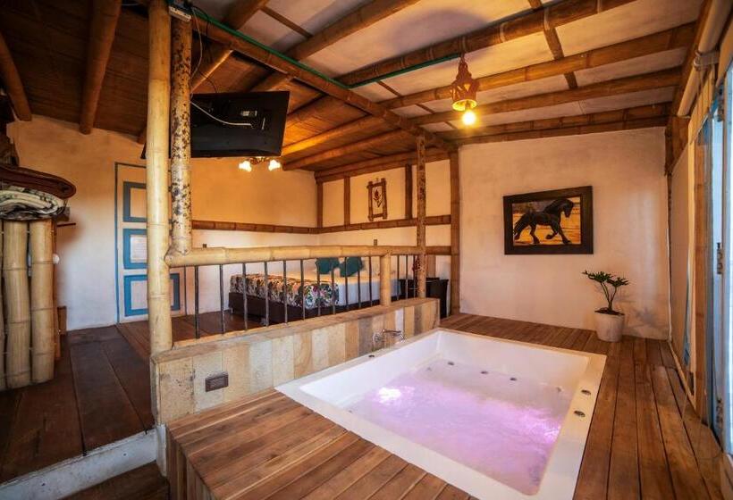 סוויטה דלוקס, Eco Hotel Terrabella