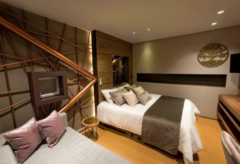 غرفة ديلوكس, Albura