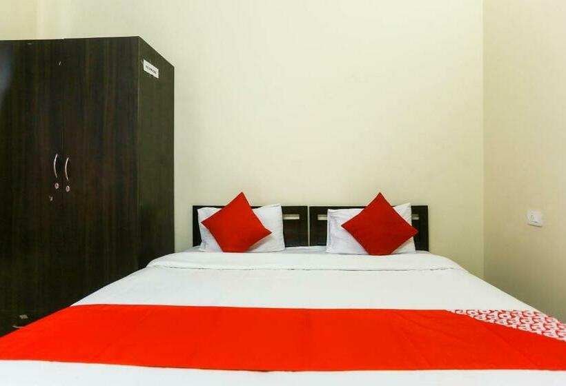 חדר קלאסי לשלושה, Flagship 48731 Pradeep Hostel