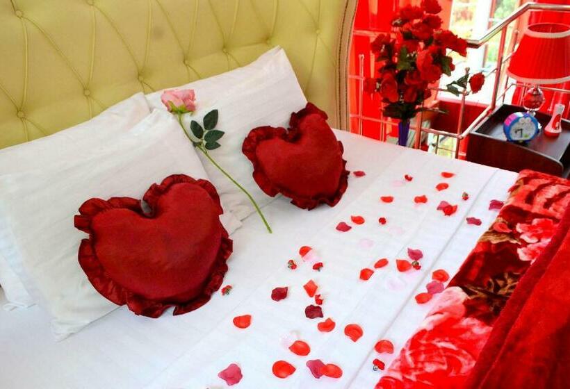 جناح عائلي, Grand Adamspeak Cabana Suite