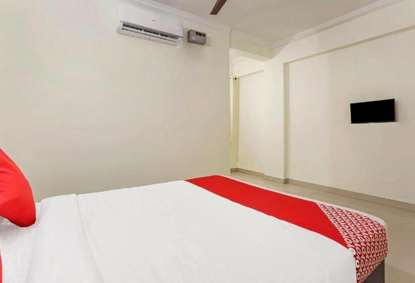 اتاق کلاسیک سه تخته, O Shiridi Residency Near Birla Mandir