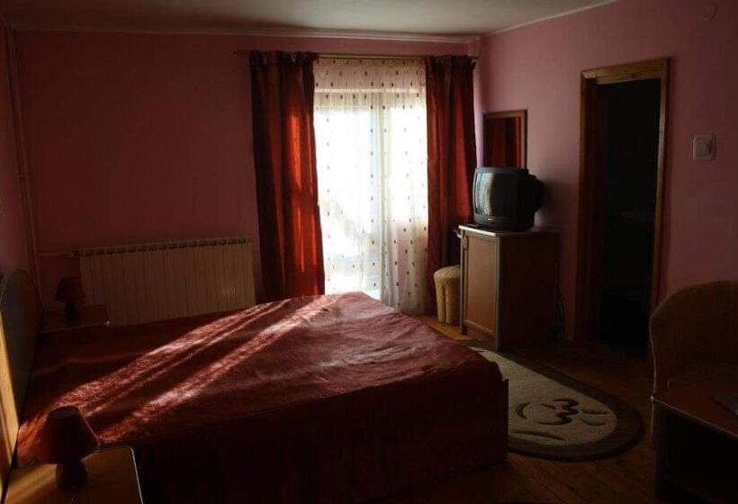 וילה בת חדר שינה 1, Pensiunea Capra Neagră