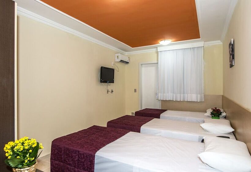 غرفة قياسية, Areia De Ouro