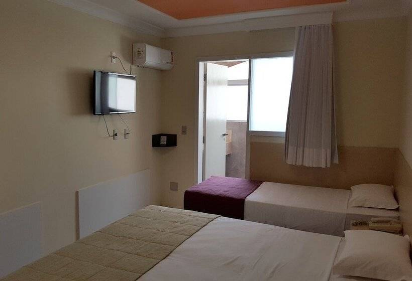 غرفة قياسية, Areia De Ouro