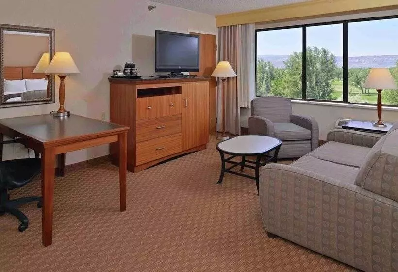 سوییت جونیور, Doubletree Hotel Grand Junction