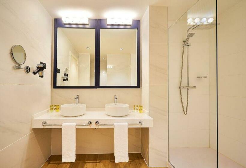Номер Superior с Террасой, Eurostars Málaga