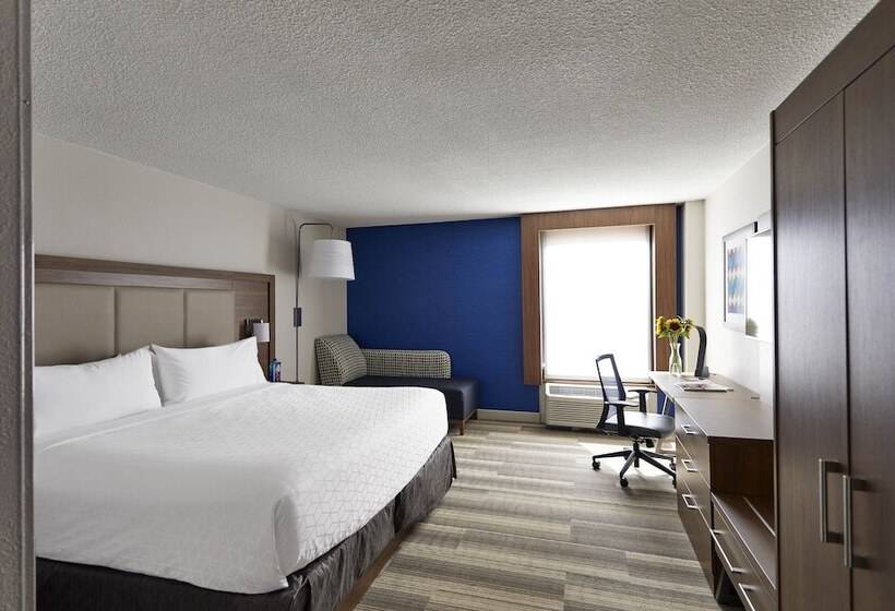 سوییت, Holiday Inn Express Nashville Downtown   Broadway, An Ihg