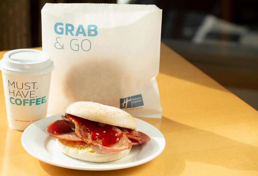 스탠다드 룸, Holiday Inn Express Southampton M27, J7, An Ihg