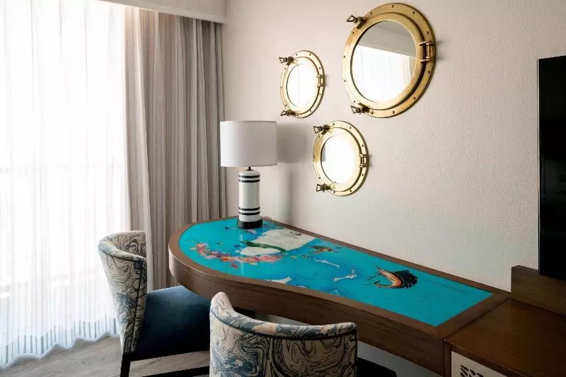 اتاق استاندارد با تخت بزرگ, Hollywood Beach Marriott