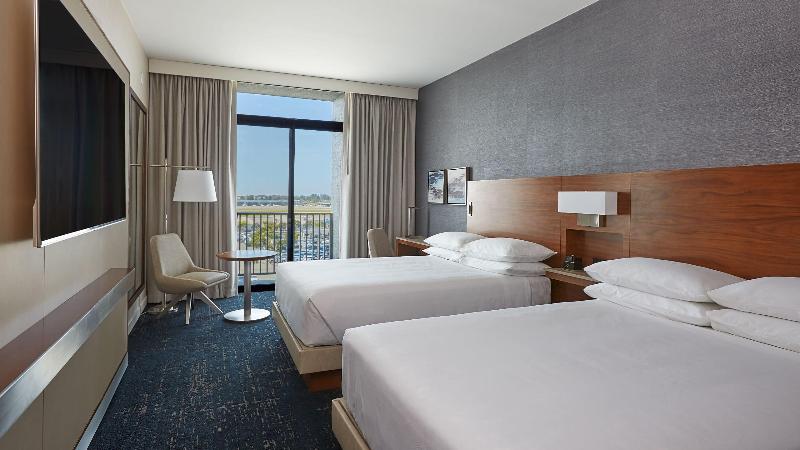 غرفة قياسية, Hyatt Regency Newport Beach West