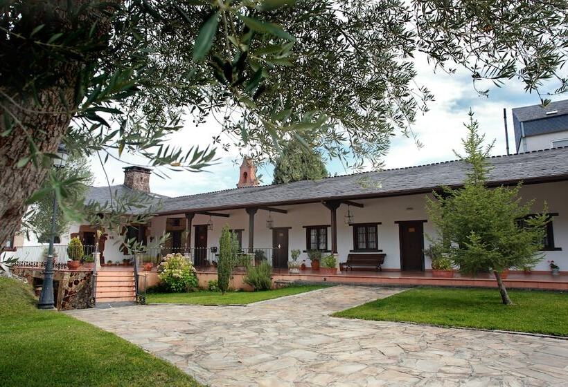 Номер Стандарт, Monumento Pazo Do Castro