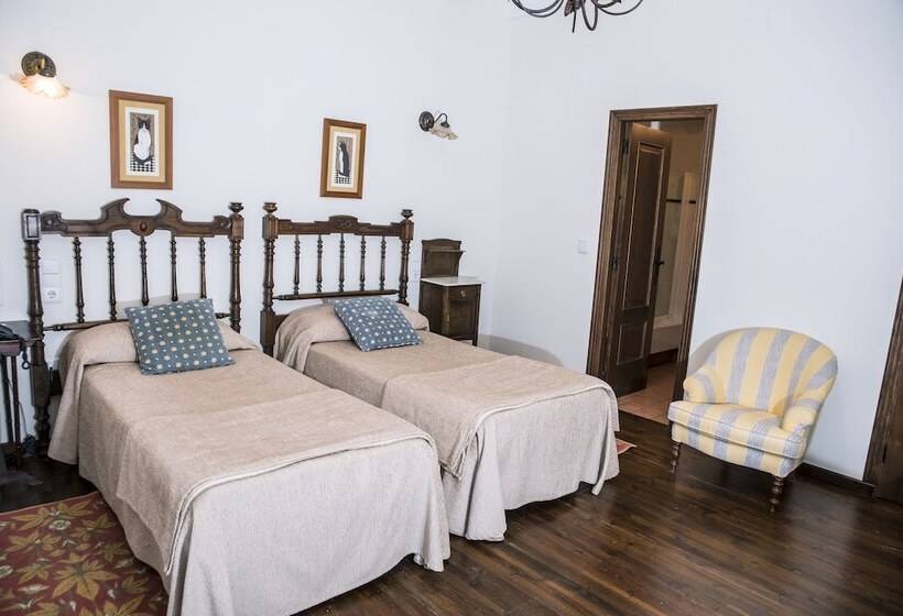 Номер Стандарт, Monumento Pazo Do Castro