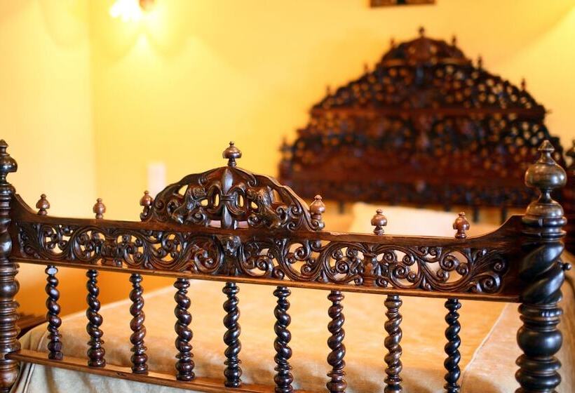 Номер Superior, Monumento Pazo Do Castro