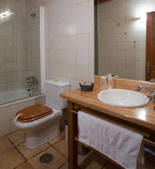 패밀리 룸, Rural El Rexacu