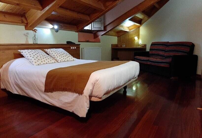 스탠다드 트리플 룸, Rural El Rexacu