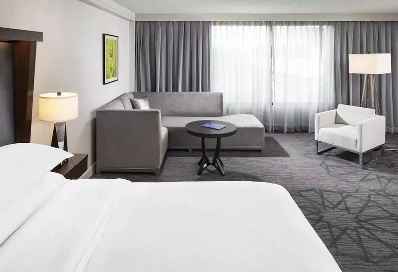 اتاق کلاب, Sheraton Bloomington
