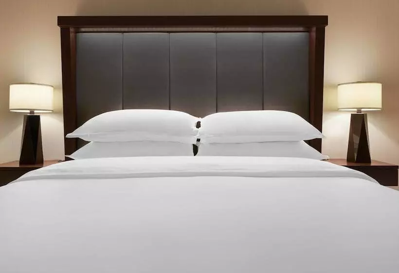 اتاق کلاب, Sheraton Bloomington