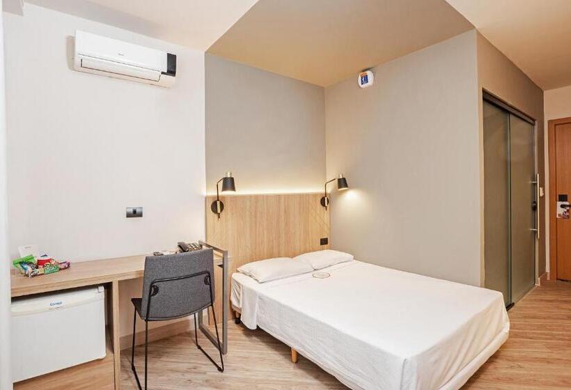 适合残疾人士使用的单人标准间, Slim Curitiba Alto Da Xv