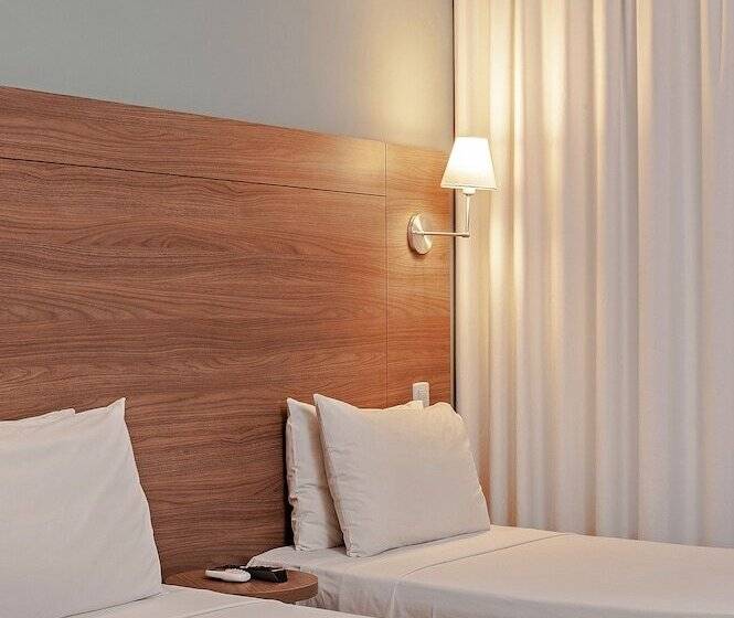 标准间, Slim Curitiba Alto Da Xv