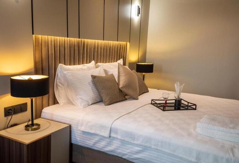 Семейный Номер, Monalisa Hotels Kuşadasi