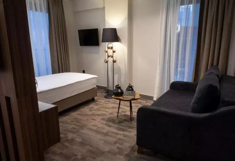 اتاق خانوادگی, Monalisa Hotels Kuşadasi