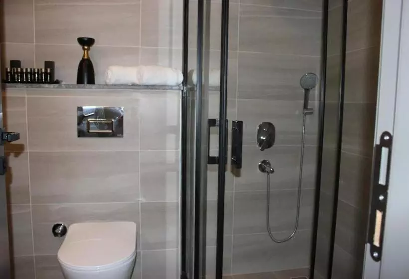 اتاق استاندارد با تخت بزرگ, Monalisa Hotels Kuşadasi