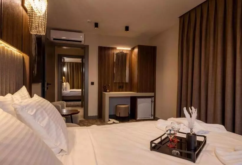 اتاق استاندارد با تخت بزرگ, Monalisa Hotels Kuşadasi