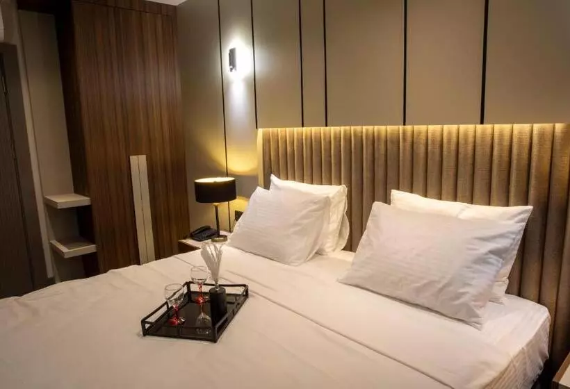 اتاق اکونومی, Monalisa Hotels Kuşadasi