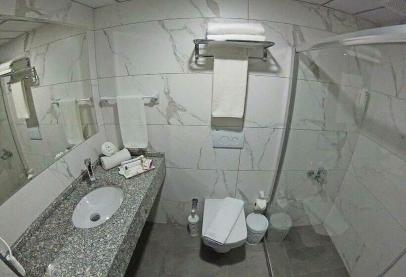 חדר דלוקס, Asi̇wa