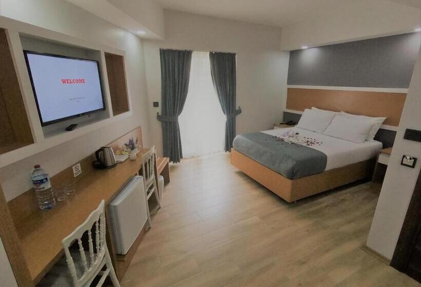 디럭스 룸, Asi̇wa