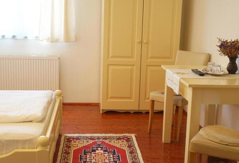 스탠다드 트리플 룸, Casa Ciortea Ana