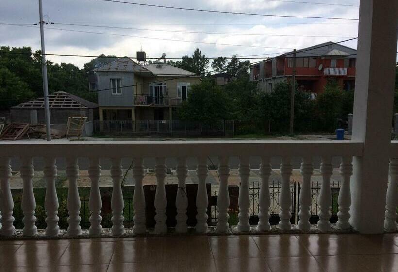 اتاق استاندارد, Natia Guest House