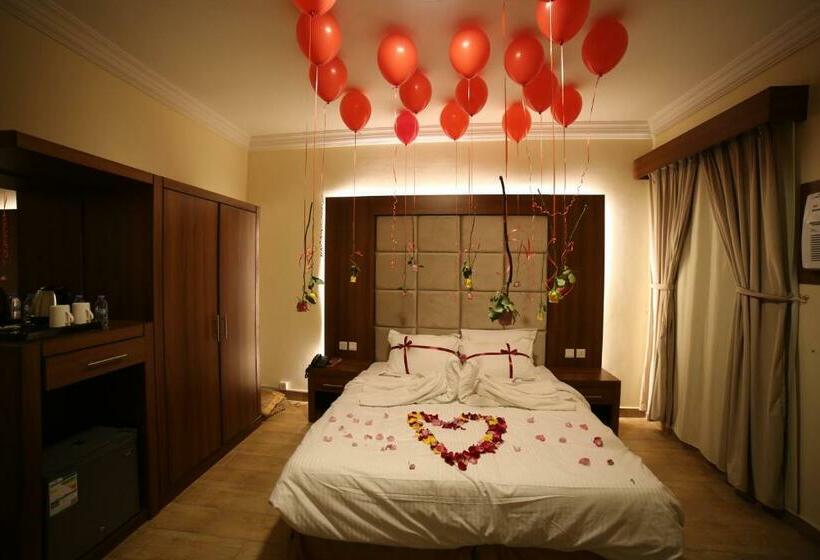 اتاق لوکس, ريف قباء للشقق الفندقيه Reef Quba Hotel Apartments