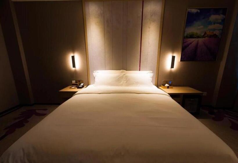 Номер Стандарт, Lavande Hotel Langzhong Railway Station And International Trade City