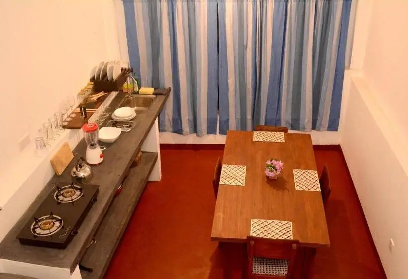 バルコニー付スイート, Villa Polhena