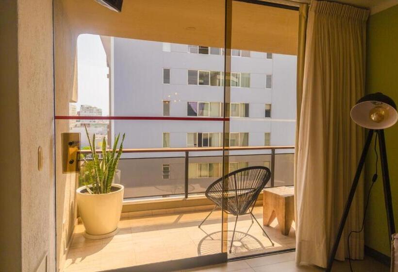 Апартаменты 1 Спальня, Miraflores Apartments