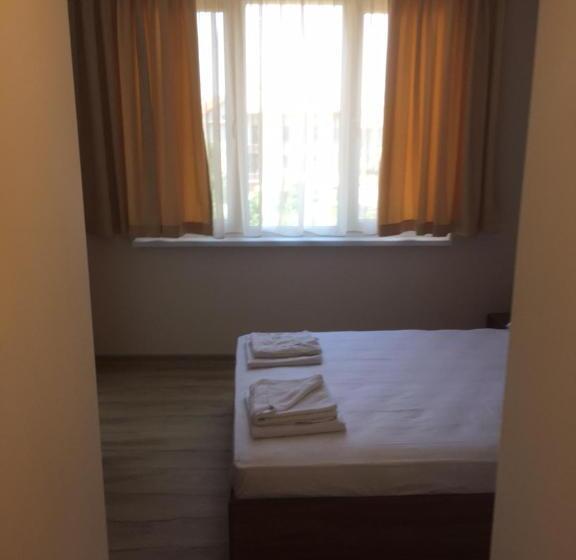 Номер Стандарт с Балконом, Family Hotel Malibu