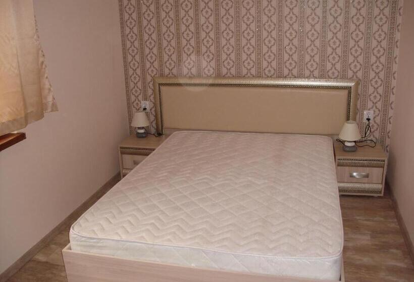 Апартаменты 1 Спальня, Family Hotel Malibu