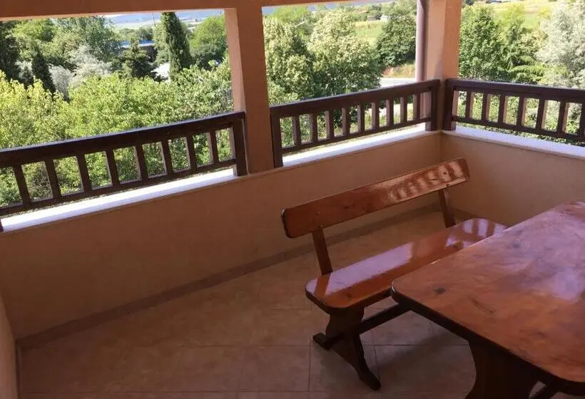 １ベッドルームアパートメント, Family Hotel Malibu