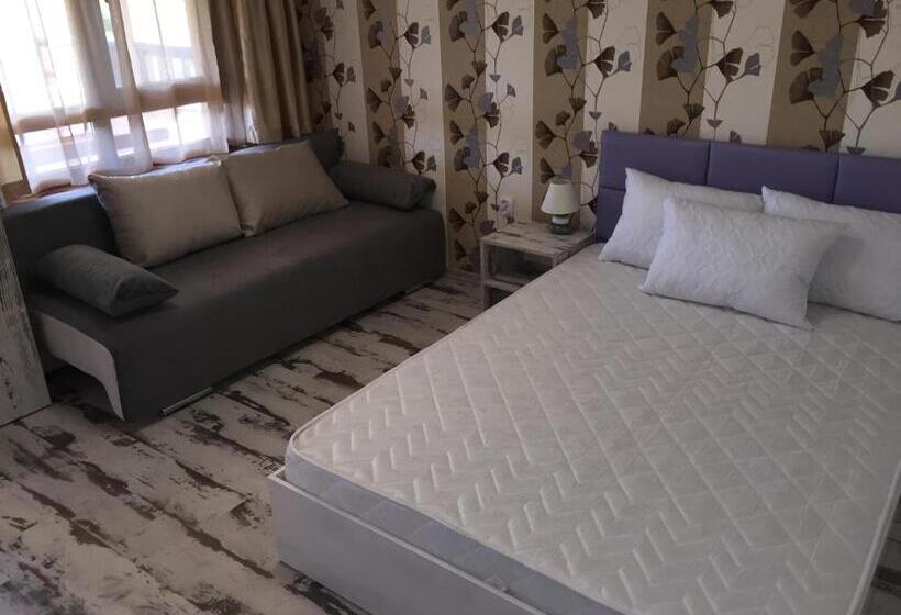 Апартаменты 1 Спальня, Family Hotel Malibu