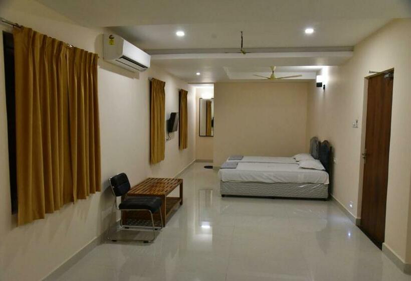 豪华家庭房间, Ananda Residency