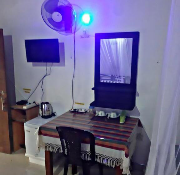 اتاق لوکس خانوادگی, Cozy Homestay Waterfall Road Ella