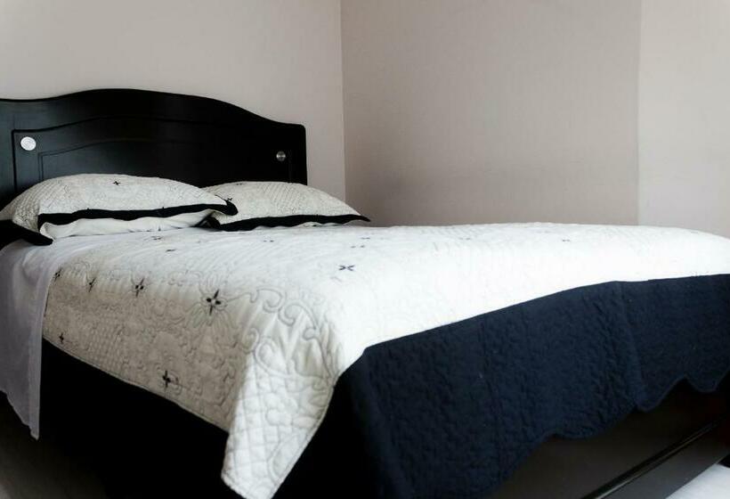 标准间, Lb   Los Balsos