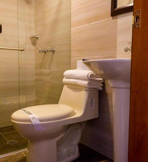 标准间, Lb   Los Balsos