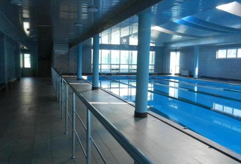 آپارتمان لوکس 1 خوابه, Mimino Apartment Deluxe First Line