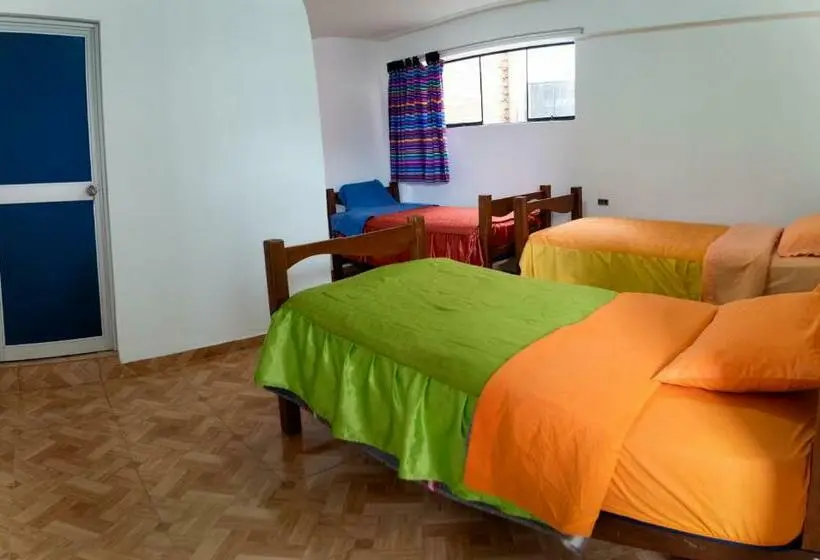 اتاق استاندارد سه نفره, Aldos Guest House