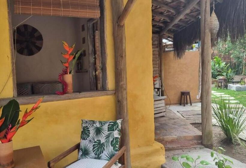 Номер Стандарт с Балконом, Casa Namoa Pousada