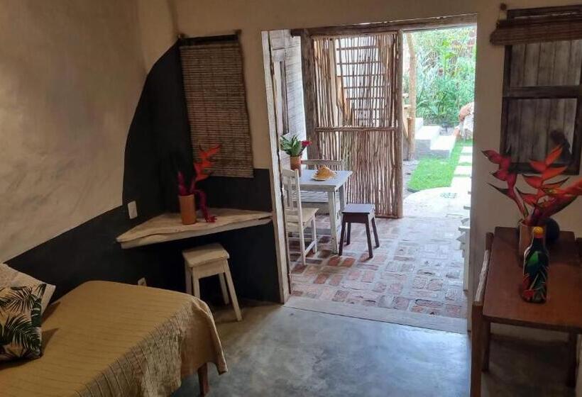 اتاق استاندارد اینتریور, Casa Namoa Pousada