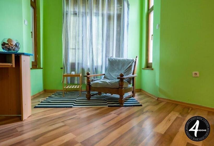 스탠다드 스튜디오 킹침대, 4 Rooms