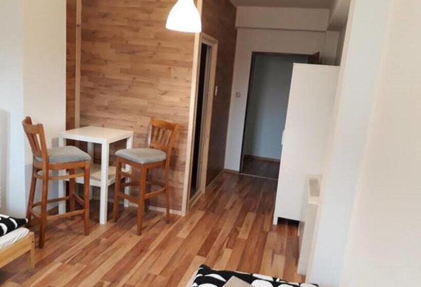 스탠다드 룸, 4 Rooms